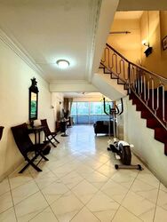 Blk 240 Lorong 1 Toa Payoh (Toa Payoh), HDB Executive #546176761